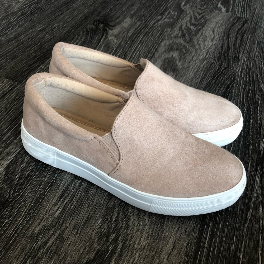 WOMEN'S SODA HIKE FLATFORM SHOES (Size 8)